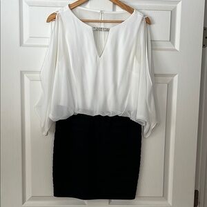 CACHE White and Black Mini Dress